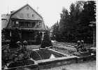 Neues Haus (1912)  Der Rosengarten der Villa Claire 1912